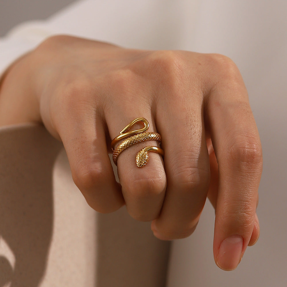 Golden Serpent Ring – 18k Gold Plated