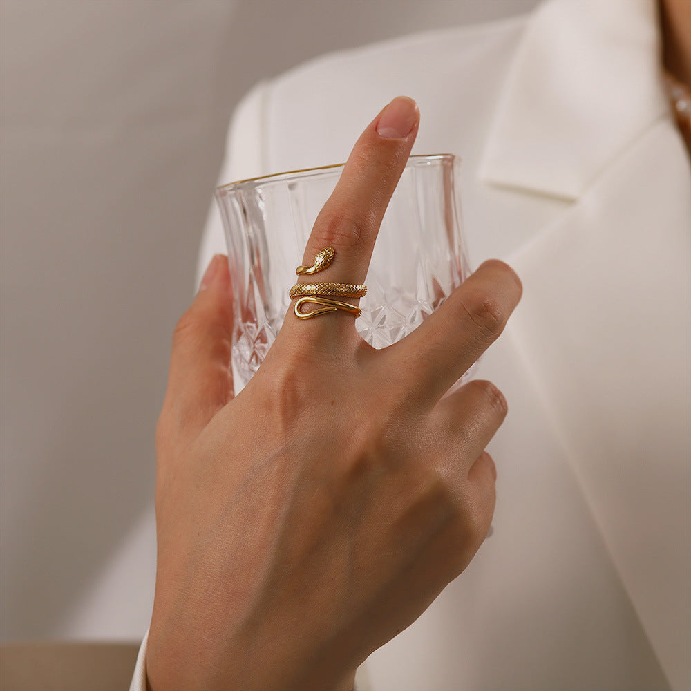 Golden Serpent Ring – 18k Gold Plated