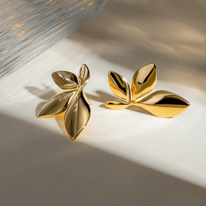 Pinterest Style Golden Leaf Earrings – 18K Gold Plated