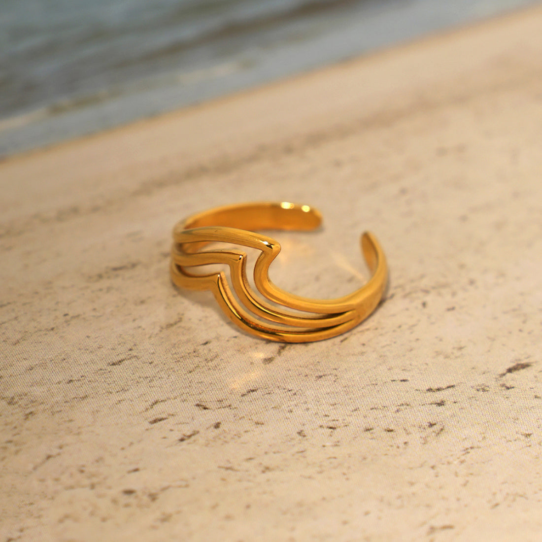Ocean Wave Adjustable Ring – 18k Gold Plated