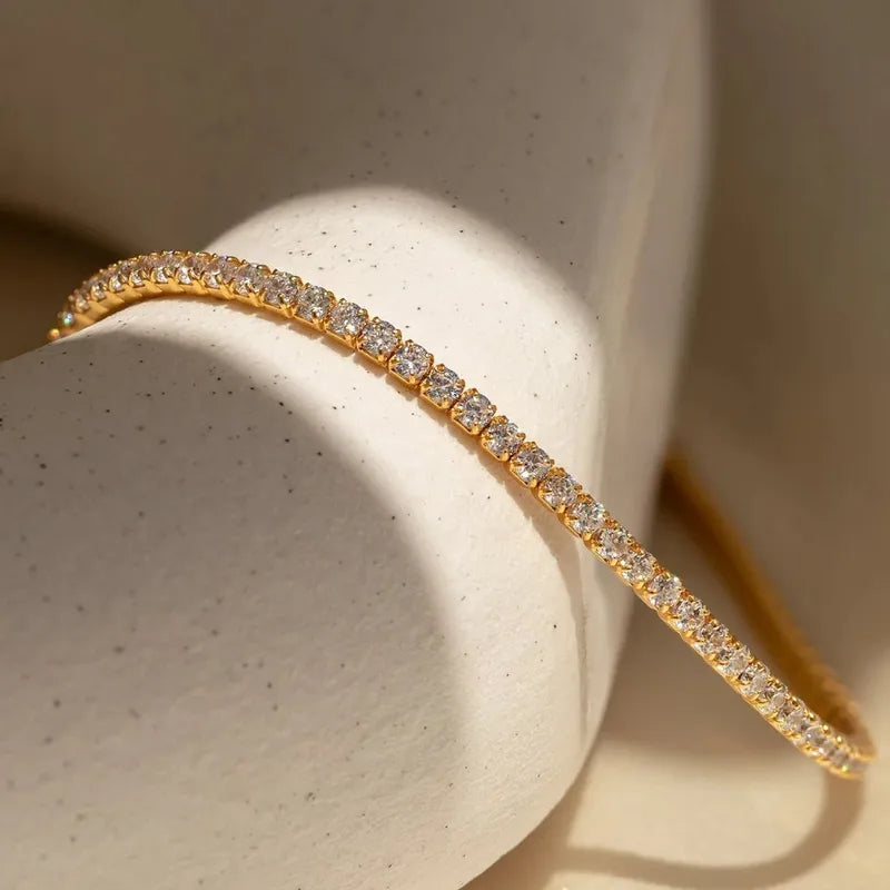Classic Tennis Bracelet – 18K Gold Plated