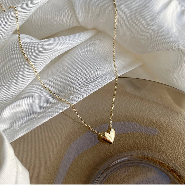 Minimal Heart Necklace – 18K Gold Plated