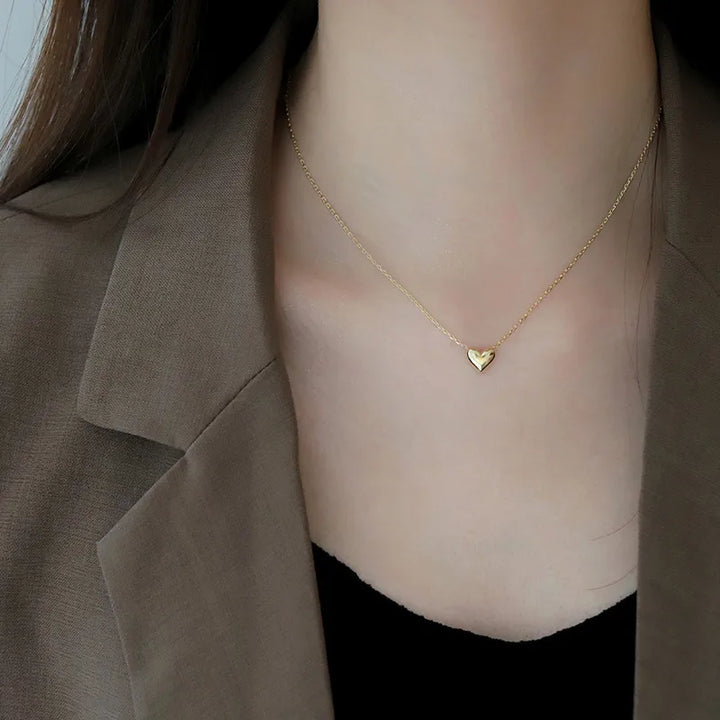 Minimal Heart Necklace – 18K Gold Plated