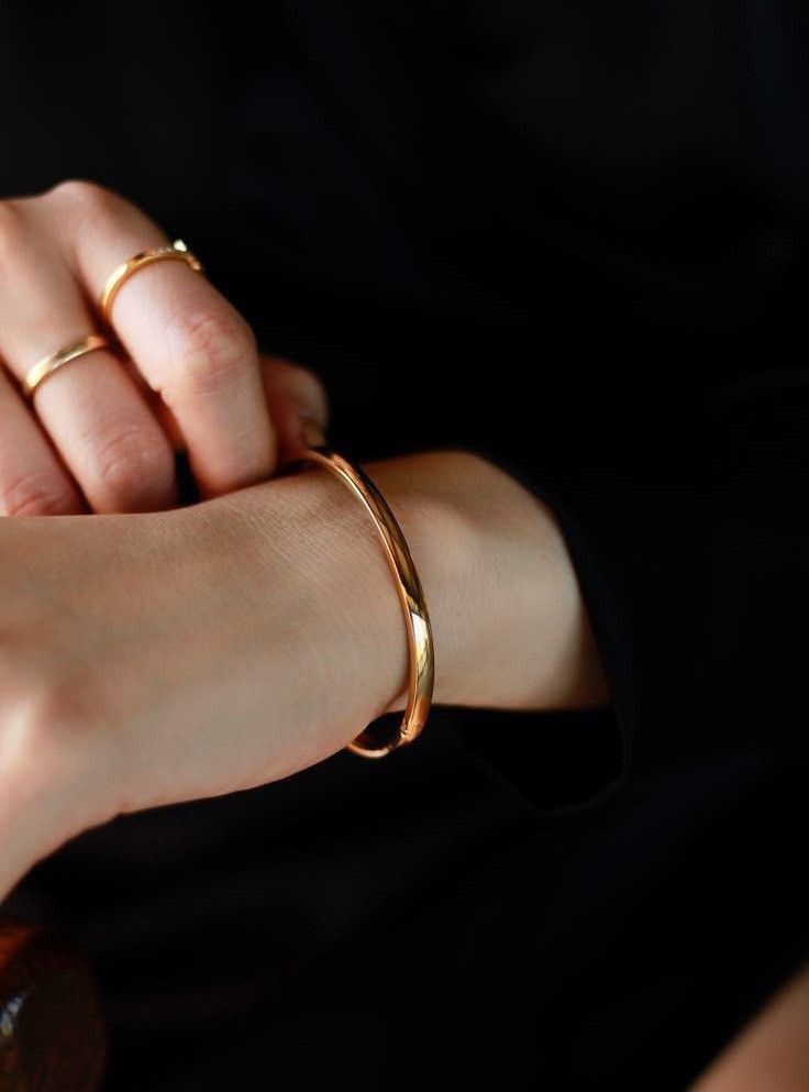 Plain Stackable Bangle Bracelet – 18K GOLD PLATED